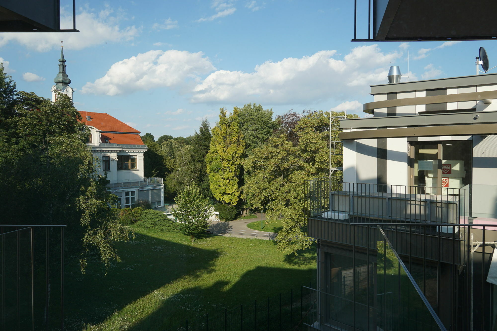 Vienna Garden Residence Экстерьер фото
